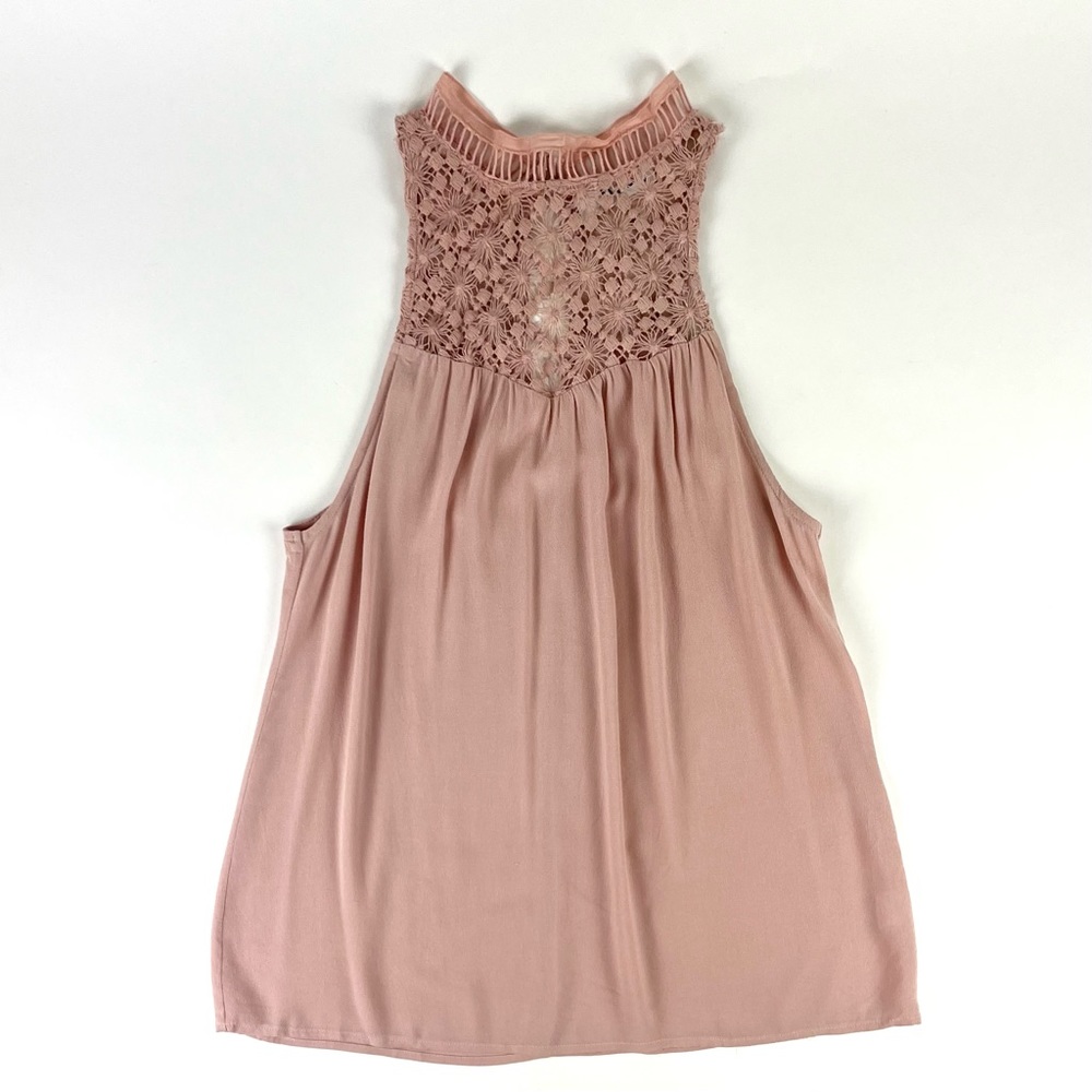 MOD Boutique Mauve Crochet Lace Halter Neck Tank Top